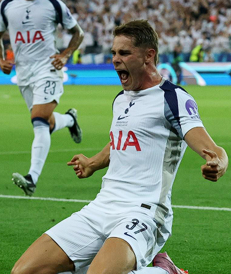 英超熱刺VS水晶宮：范德芬染紅，熱刺紅牌數(shù)居聯(lián)賽前列